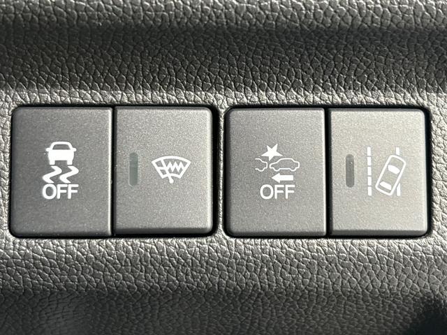 フリード Ｇ・ホンダセンシング　純正メモリーナビ　フルセグＴＶ　バックカメラ　両側パワースライドドア　ＥＴＣ　スマートキー　ドラレコ　シートヒーター　Ｃパッケージ　Ｓパッケージ　オートリトラミラー　Ｆセグ　追突被害軽減ブレーキ（23枚目）