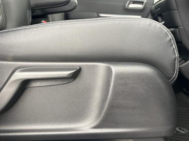 フリード Ｇ・ホンダセンシング　純正メモリーナビ　フルセグＴＶ　バックカメラ　両側パワースライドドア　ＥＴＣ　スマートキー　ドラレコ　シートヒーター　Ｃパッケージ　Ｓパッケージ　オートリトラミラー　Ｆセグ　追突被害軽減ブレーキ（30枚目）