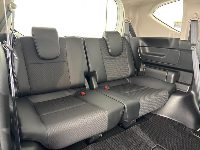 フリード Ｇ・ホンダセンシング　純正メモリーナビ　フルセグＴＶ　バックカメラ　両側パワースライドドア　ＥＴＣ　スマートキー　ドラレコ　シートヒーター　Ｃパッケージ　Ｓパッケージ　オートリトラミラー　Ｆセグ　追突被害軽減ブレーキ（35枚目）