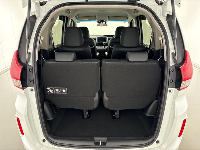 フリード Ｇ・ホンダセンシング　純正メモリーナビ　フルセグＴＶ　バックカメラ　両側パワースライドドア　ＥＴＣ　スマートキー　ドラレコ　シートヒーター　Ｃパッケージ　Ｓパッケージ　オートリトラミラー　Ｆセグ　追突被害軽減ブレーキ（36枚目）