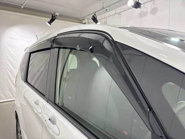 フリード Ｇ・ホンダセンシング　純正メモリーナビ　フルセグＴＶ　バックカメラ　両側パワースライドドア　ＥＴＣ　スマートキー　ドラレコ　シートヒーター　Ｃパッケージ　Ｓパッケージ　オートリトラミラー　Ｆセグ　追突被害軽減ブレーキ（39枚目）