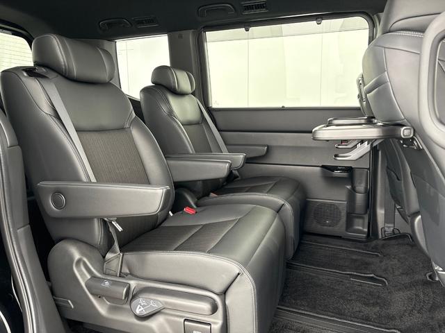 ステップワゴン ｅ：ＨＥＶスパーダ　純正メモリーナビ　フルセグＴＶ　バックカメラ　両側パワースライドドア　前後ドラレコ　サイドカーテンエアバック　ＥＴＣ２．０　パワーテールゲート　ブラインドスポットインフォメーション　１オーナー　ＥＳＣ（38枚目）