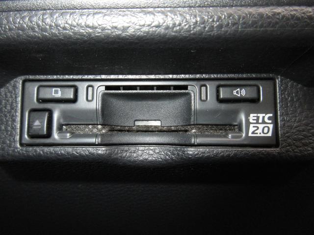 カローラツーリング ハイブリッドダブルバイビー 純正コネクトナビBluetoothETCRカメラ パーキングセンサー バックモニター シートヒーター フルセグTV アイドリングストップ LEDライト 点検記録簿 クルコン 横滑り防止 盗難防止装置(9枚目)