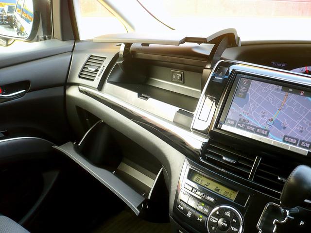 エスティマ アエラス　プレミアムエディション　純正８型ＳＤナビ　Ｂカメラ　ＣＤ録＆ＤＶＤ　Ｂｌｕｅｔｏｏｔｈ電話＆音楽　ＥＴＣ　ＵＳＢ　ドラレコ　スマートキー　純正フリップダウンモニター　両側自動ドア　クルコン　Ｈレザーシート　ＨＩＤライト（46枚目）