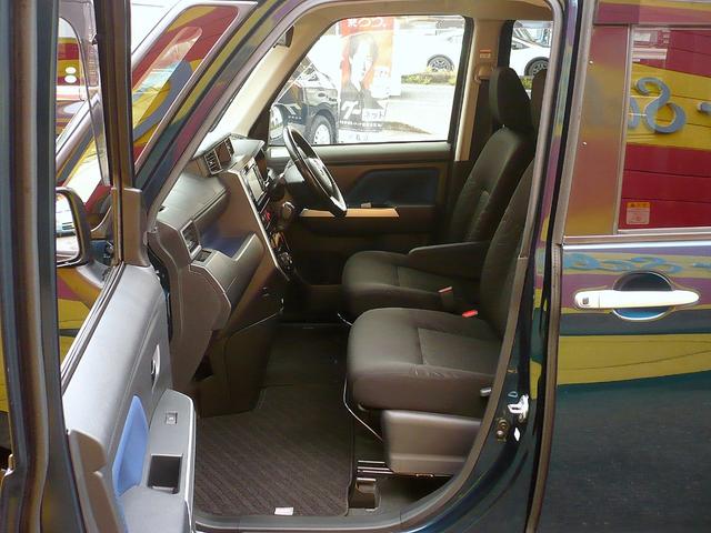 ルーミー カスタムG-T 純正SDナビ ワンセグTV 全方位カメラ CD再生 Bluetooth電話&音楽 ETC スマートキー 両側自動ドア クルーズコントロール LEDヘッドライト I-STOP 衝突軽減ブレーキ(50枚目)