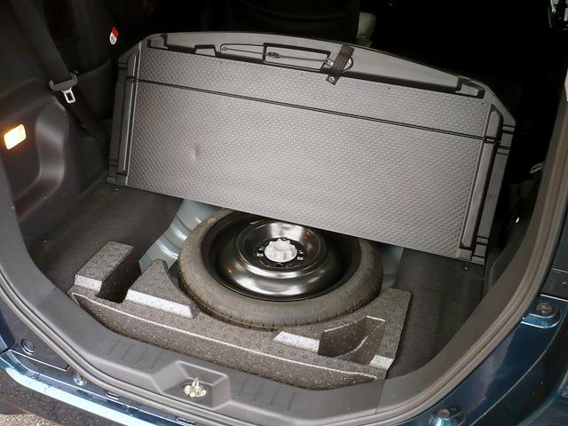 ルーミー カスタムG-T 純正SDナビ ワンセグTV 全方位カメラ CD再生 Bluetooth電話&音楽 ETC スマートキー 両側自動ドア クルーズコントロール LEDヘッドライト I-STOP 衝突軽減ブレーキ(65枚目)