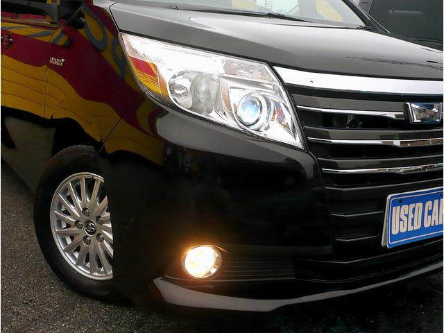 ノア ハイブリッドG 純9型ナビ 地DTV Bカメラ CD&DVD Bluetooth電話&音楽 ETC スマートキー 後席フリップダウンモニター 両側自動ドア クルコン 前席Sヒーター LEDライト セーフティーセンス(9枚目)