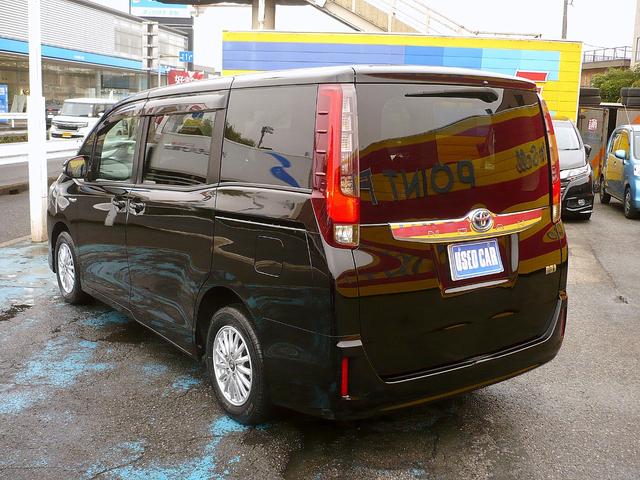 ノア ハイブリッドG 純9型ナビ 地DTV Bカメラ CD&DVD Bluetooth電話&音楽 ETC スマートキー 後席フリップダウンモニター 両側自動ドア クルコン 前席Sヒーター LEDライト セーフティーセンス(17枚目)