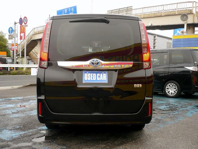 ノア ハイブリッドG 純9型ナビ 地DTV Bカメラ CD&DVD Bluetooth電話&音楽 ETC スマートキー 後席フリップダウンモニター 両側自動ドア クルコン 前席Sヒーター LEDライト セーフティーセンス(19枚目)