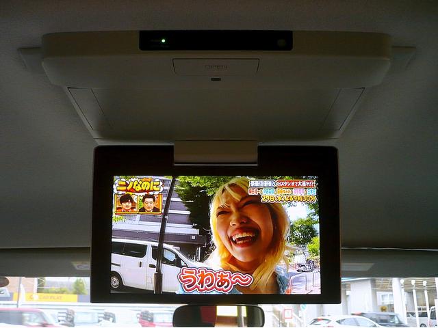 ノア ハイブリッドG 純9型ナビ 地DTV Bカメラ CD&DVD Bluetooth電話&音楽 ETC スマートキー 後席フリップダウンモニター 両側自動ドア クルコン 前席Sヒーター LEDライト セーフティーセンス(49枚目)