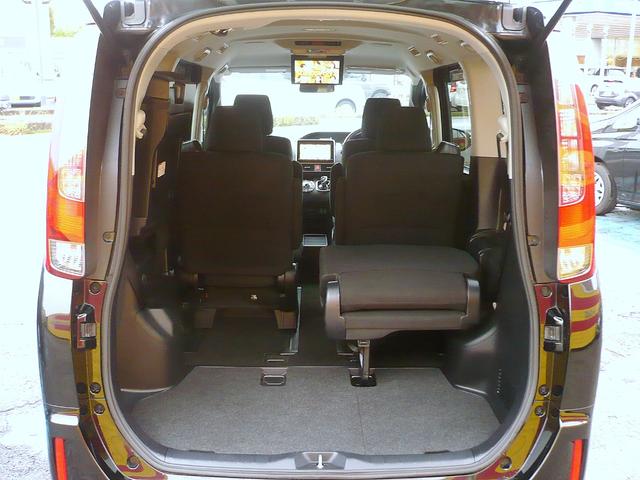 ノア ハイブリッドG 純9型ナビ 地DTV Bカメラ CD&DVD Bluetooth電話&音楽 ETC スマートキー 後席フリップダウンモニター 両側自動ドア クルコン 前席Sヒーター LEDライト セーフティーセンス(69枚目)