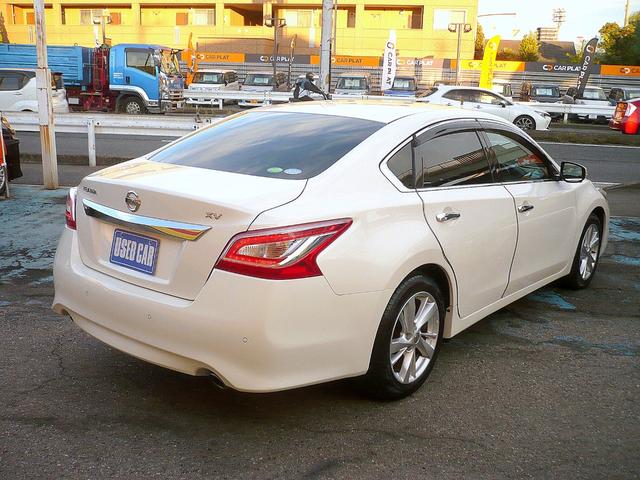 ティアナ ＸＶ　ナビＡＶＭパッケージ　純正ＳＤナビ　地ＤＴＶ　全周囲カメラ　ＣＤ＆ＤＶＤ　Ｂｌｕｅｔｏｏｔｈ　ＵＳＢ　ＥＴＣ　スマキー　本革シート＆前席シートヒーター＆クーラー＆Ｐシート　クルコン　前後Ｃセンサー　ＨＩＤライト　エマブレ（18枚目）