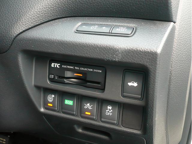 ティアナ ＸＶ　ナビＡＶＭパッケージ　純正ＳＤナビ　地ＤＴＶ　全周囲カメラ　ＣＤ＆ＤＶＤ　Ｂｌｕｅｔｏｏｔｈ　ＵＳＢ　ＥＴＣ　スマキー　本革シート＆前席シートヒーター＆クーラー＆Ｐシート　クルコン　前後Ｃセンサー　ＨＩＤライト　エマブレ（25枚目）