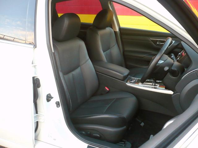 ティアナ ＸＶ　ナビＡＶＭパッケージ　純正ＳＤナビ　地ＤＴＶ　全周囲カメラ　ＣＤ＆ＤＶＤ　Ｂｌｕｅｔｏｏｔｈ　ＵＳＢ　ＥＴＣ　スマキー　本革シート＆前席シートヒーター＆クーラー＆Ｐシート　クルコン　前後Ｃセンサー　ＨＩＤライト　エマブレ（55枚目）