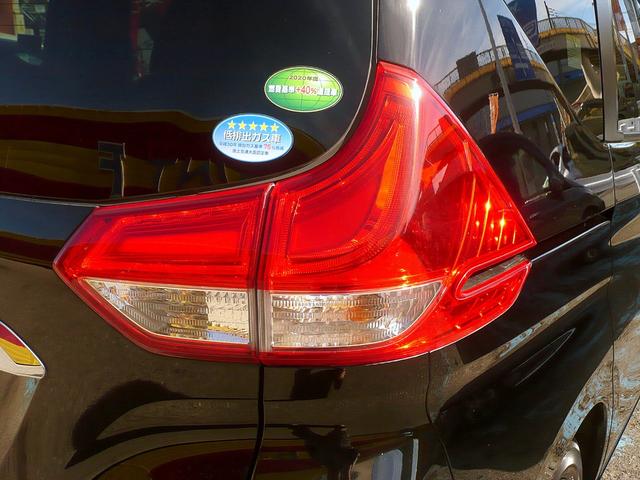 フリードハイブリッド ハイブリッド・Ｇホンダセンシング　社外メモリーナビ　地ＤＴＶ　Ｂカメラ　ＣＤ録＆ＤＶＤ　Ｂｌｕｅｔｏｏｔｈ電話＆音楽　ＥＴＣ　スマートキー　前席Ｓヒーター　フリップダウンモニター　両側自動ドア　レーダークルコン　ＬＥＤライト　衝突軽減（19枚目）