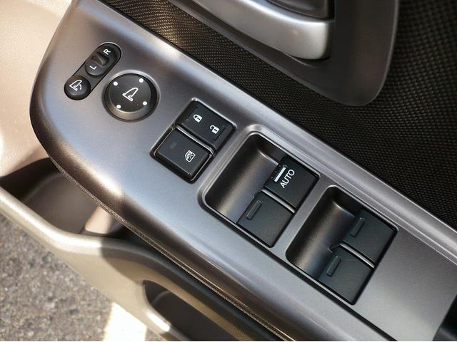 フリードハイブリッド ハイブリッド・Ｇホンダセンシング　社外メモリーナビ　地ＤＴＶ　Ｂカメラ　ＣＤ録＆ＤＶＤ　Ｂｌｕｅｔｏｏｔｈ電話＆音楽　ＥＴＣ　スマートキー　前席Ｓヒーター　フリップダウンモニター　両側自動ドア　レーダークルコン　ＬＥＤライト　衝突軽減（29枚目）