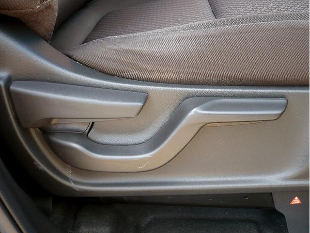 フリードハイブリッド ハイブリッド・Ｇホンダセンシング　社外メモリーナビ　地ＤＴＶ　Ｂカメラ　ＣＤ録＆ＤＶＤ　Ｂｌｕｅｔｏｏｔｈ電話＆音楽　ＥＴＣ　スマートキー　前席Ｓヒーター　フリップダウンモニター　両側自動ドア　レーダークルコン　ＬＥＤライト　衝突軽減（30枚目）