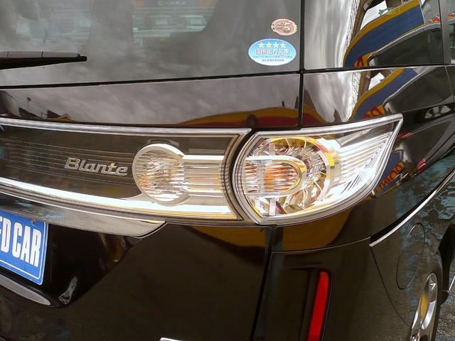 ビアンテ グランツ-スカイアクティブ 純正SDナビ フルセグTV B&Sカメラ CD&DVD Bluetooth電話&音楽 ETC スマートキー 純正フリップダウンモニター 両側自動ドア パドルシフト HIDヘッドライト I-STOP(20枚目)