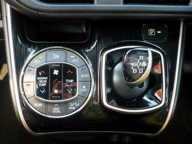 エスクァイア ハイブリッドＧｉ　ブラックテーラード　純正１０型ナビ　地ＤＴＶ　Ｂ＆Ｆカメラ　ＣＤ＆ＤＶＤ　Ｂｌｕｅｔｏｏｔｈ　ＥＴＣ　前後ドラレコ　スマキー　フリップダウンモニター　両側自動ドア　クルコン　レザーシート　ＬＥＤライト　セーフティーセンス（45枚目）