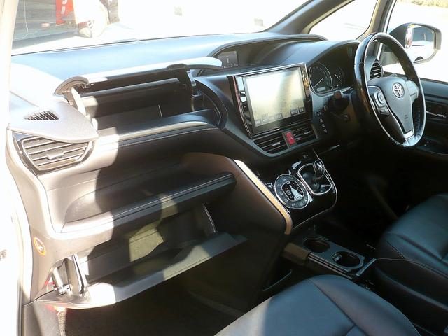 エスクァイア ハイブリッドＧｉ　ブラックテーラード　純正１０型ナビ　地ＤＴＶ　Ｂ＆Ｆカメラ　ＣＤ＆ＤＶＤ　Ｂｌｕｅｔｏｏｔｈ　ＥＴＣ　前後ドラレコ　スマキー　フリップダウンモニター　両側自動ドア　クルコン　レザーシート　ＬＥＤライト　セーフティーセンス（50枚目）