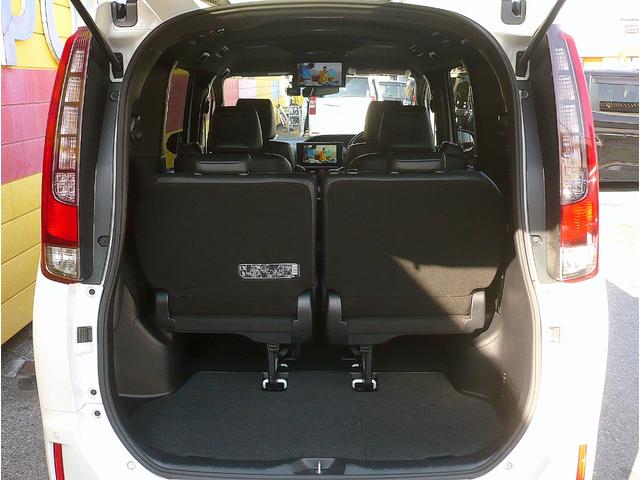 エスクァイア ハイブリッドＧｉ　ブラックテーラード　純正１０型ナビ　地ＤＴＶ　Ｂ＆Ｆカメラ　ＣＤ＆ＤＶＤ　Ｂｌｕｅｔｏｏｔｈ　ＥＴＣ　前後ドラレコ　スマキー　フリップダウンモニター　両側自動ドア　クルコン　レザーシート　ＬＥＤライト　セーフティーセンス（69枚目）