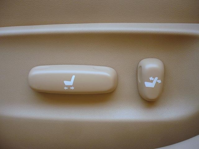 �C�ɂȂ�ԗ���������܂����炨�C�y�ɂ��₢���킹���������I�ʘb�������̃t���[�R�[����s�d�k�O�O�U�U�|�X�V�O�W�|�T�Q�Q�Q��܂ŋC�y�ɂ��₢���킹���������I