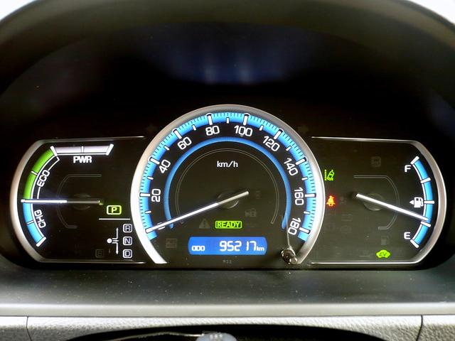 ノア ハイブリッドＳｉ　ダブルバイビー　純正９型ＳＤナビ　地ＴＶ　Ｂカメラ　ＣＤ＆ＤＶＤ　Ｂｌｕｅｔｏｏｔｈ　ＥＴＣ　前後ドラレコ　スマートキー　後席フリップダウンモニター　両側自動ドア　Ｈレザーシート　クルコン　ＬＥＤ　セーフティーセンス（31枚目）