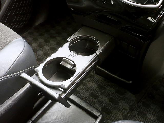 ノア ハイブリッドＳｉ　ダブルバイビー　純正９型ＳＤナビ　地ＴＶ　Ｂカメラ　ＣＤ＆ＤＶＤ　Ｂｌｕｅｔｏｏｔｈ　ＥＴＣ　前後ドラレコ　スマートキー　後席フリップダウンモニター　両側自動ドア　Ｈレザーシート　クルコン　ＬＥＤ　セーフティーセンス（44枚目）