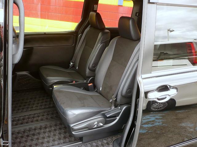 ノア ハイブリッドＳｉ　ダブルバイビー　純正９型ＳＤナビ　地ＴＶ　Ｂカメラ　ＣＤ＆ＤＶＤ　Ｂｌｕｅｔｏｏｔｈ　ＥＴＣ　前後ドラレコ　スマートキー　後席フリップダウンモニター　両側自動ドア　Ｈレザーシート　クルコン　ＬＥＤ　セーフティーセンス（57枚目）