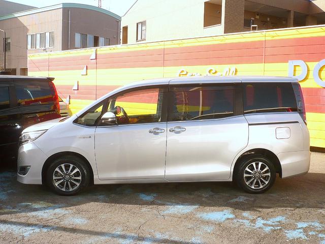 気になる車両が御座いましたらお気軽にお問い合わせください！通話料無料のフリーコール≪ＴＥＬ００６６−９７０８−５２２２≫まで気軽にお問い合わせください！