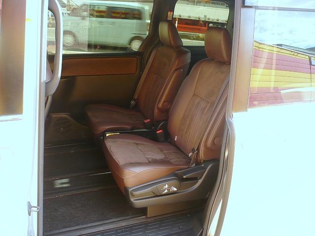 気になる車両が御座いましたらお気軽にお問い合わせください！通話料無料のフリーコール≪ＴＥＬ００６６−９７０８−５２２２≫まで気軽にお問い合わせください！