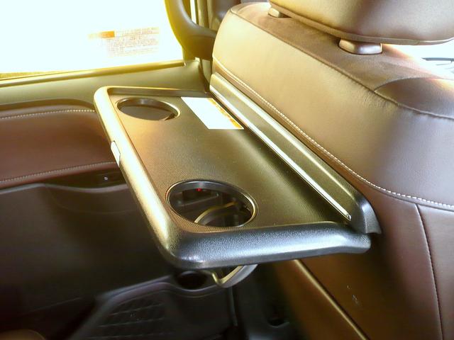 気になる車両が御座いましたらお気軽にお問い合わせください！通話料無料のフリーコール≪ＴＥＬ００６６−９７０８−５２２２≫まで気軽にお問い合わせください！