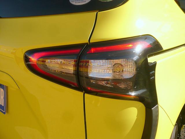 シエンタ ハイブリッドＧ　純正ＳＤナビ　フルセグＴＶ　バックカメラ　ＣＤ＆ＤＶＤ　Ｂｌｕｅｔｏｏｔｈ電話＆音楽　ＥＴＣ　ドラレコ　スマートキー　後席フリップダウンモニター　両側自動ドア　ＬＥＤヘッドライト　衝突軽減ブレーキ（20枚目）