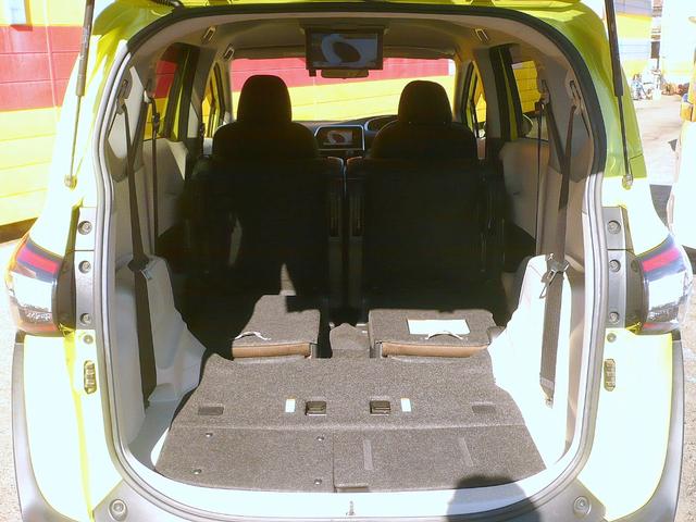 シエンタ ハイブリッドＧ　純正ＳＤナビ　フルセグＴＶ　バックカメラ　ＣＤ＆ＤＶＤ　Ｂｌｕｅｔｏｏｔｈ電話＆音楽　ＥＴＣ　ドラレコ　スマートキー　後席フリップダウンモニター　両側自動ドア　ＬＥＤヘッドライト　衝突軽減ブレーキ（69枚目）