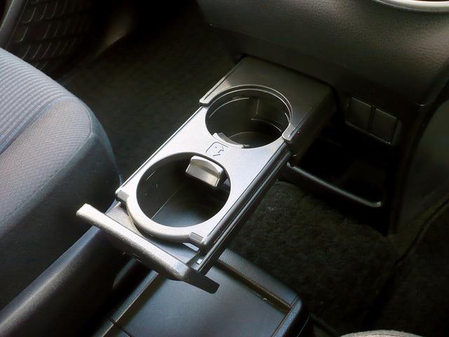 ヴォクシー ハイブリッドＸ　純正ＳＤナビ　フルセグＴＶ　バックカメラ　ＣＤ＆ＤＶＤ　Ｂｌｕｅｔｏｏｔｈ電話＆音楽　ＥＴＣ　ドラレコ　スマートキー　純正フリップダウンモニター　片側パワースライドドア　ＬＥＤヘッドライト（39枚目）