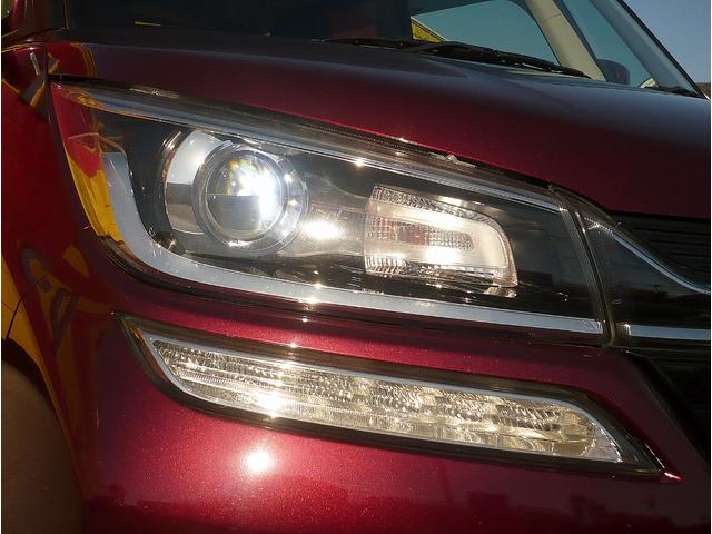 ソリオバンディット ハイブリッドＭＶ　社外メモリーナビ　ワンセグＴＶ　全方位カメラ　ＣＤ＆ＤＶＤ　ＵＳＢ　ＥＴＣ　スマートキー　Ｄ席Ｓヒーター　Ｐシフト　両側自動ドア　レーダークルコン　ＬＥＤライト　リアＣセンサー　衝突軽減　Ｉ－ＳＴＯＰ（11枚目）