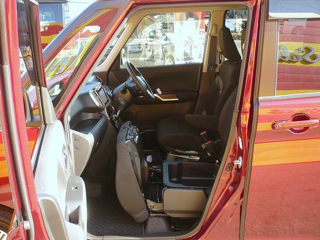 ソリオバンディット ハイブリッドＭＶ　社外メモリーナビ　ワンセグＴＶ　全方位カメラ　ＣＤ＆ＤＶＤ　ＵＳＢ　ＥＴＣ　スマートキー　Ｄ席Ｓヒーター　Ｐシフト　両側自動ドア　レーダークルコン　ＬＥＤライト　リアＣセンサー　衝突軽減　Ｉ－ＳＴＯＰ（57枚目）