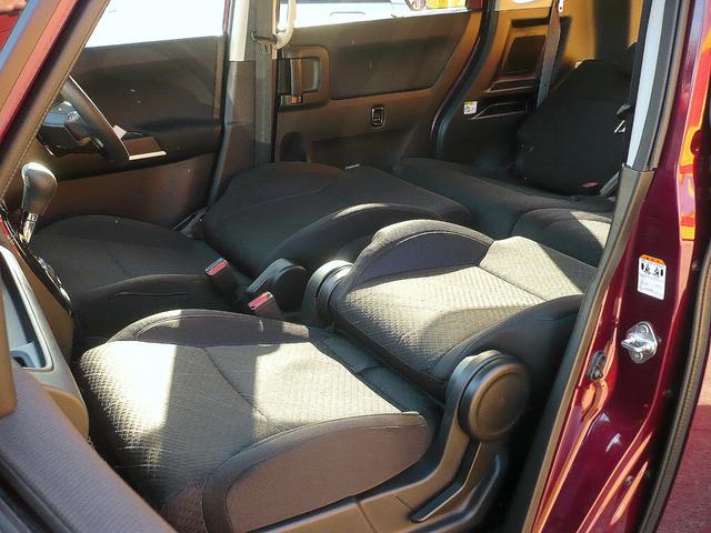 ソリオバンディット ハイブリッドＭＶ　社外メモリーナビ　ワンセグＴＶ　全方位カメラ　ＣＤ＆ＤＶＤ　ＵＳＢ　ＥＴＣ　スマートキー　Ｄ席Ｓヒーター　Ｐシフト　両側自動ドア　レーダークルコン　ＬＥＤライト　リアＣセンサー　衝突軽減　Ｉ－ＳＴＯＰ（75枚目）