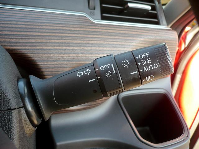 フリード＋ハイブリッド ハイブリッド・クロスターホンダセンシング　純正メモリーナビ　フルセグＴＶ　Ｂカメラ　ＣＤ＆ＤＶＤ　Ｂｌｕｅｔｏｏｔｈ電話＆音楽　ＵＳＢ　ＥＴＣ　スマートキー　Ｈレザーシート　前席Ｓヒーター　両側自動ドア　レーダークルコン　ＬＥＤライト（32枚目）