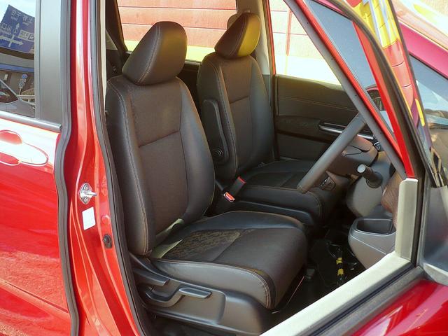 フリード＋ハイブリッド ハイブリッド・クロスターホンダセンシング　純正メモリーナビ　フルセグＴＶ　Ｂカメラ　ＣＤ＆ＤＶＤ　Ｂｌｕｅｔｏｏｔｈ電話＆音楽　ＵＳＢ　ＥＴＣ　スマートキー　Ｈレザーシート　前席Ｓヒーター　両側自動ドア　レーダークルコン　ＬＥＤライト（53枚目）