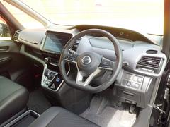 気になる車両が御座いましたらお気軽にお問い合わせください！通話料無料のフリーコール≪ＴＥＬ００６６−９７０８−５２２２≫まで気軽にお問い合わせください！ 5