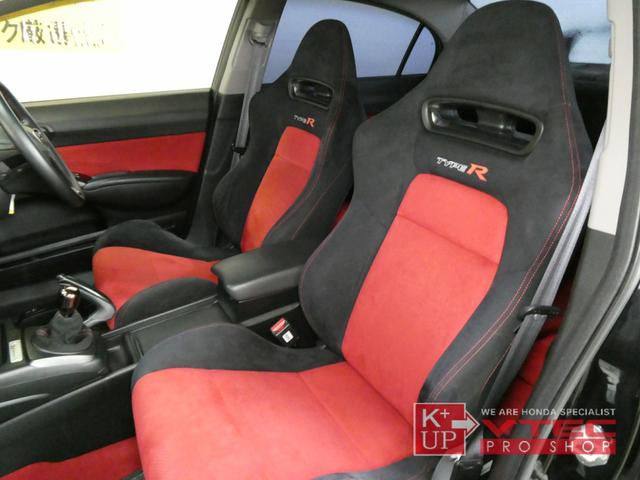 HONDA CIVIC TYPE R