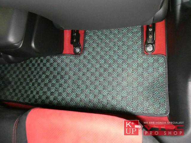 HONDA CIVIC TYPE R
