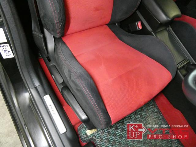 HONDA CIVIC TYPE R