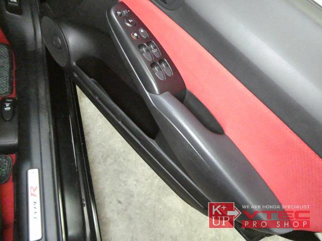 HONDA CIVIC TYPE R
