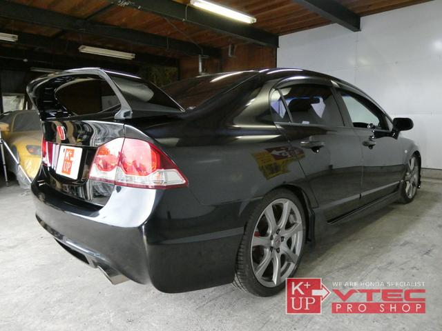 HONDA CIVIC TYPE R