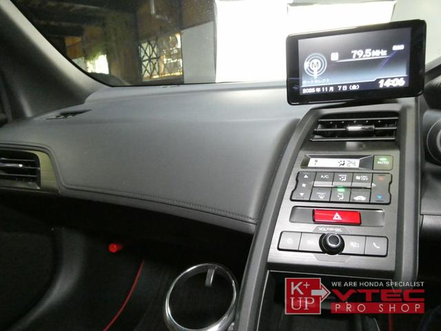 Ｓ６６０ α　無限エアロ　ＢＬＩＴＺ車高調　柿本マフラー　記録簿　センターディスプレイ　バックカメラ　ＥＴＣ　前後ドラレコ　禁煙車　６ＭＴ　チタンノブ　社外リアスポイラー　後期αアルミ　クルコン（11枚目）