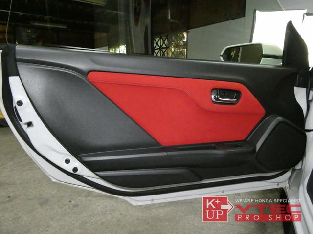 Ｓ６６０ α　無限エアロ　ＢＬＩＴＺ車高調　柿本マフラー　記録簿　センターディスプレイ　バックカメラ　ＥＴＣ　前後ドラレコ　禁煙車　６ＭＴ　チタンノブ　社外リアスポイラー　後期αアルミ　クルコン（63枚目）