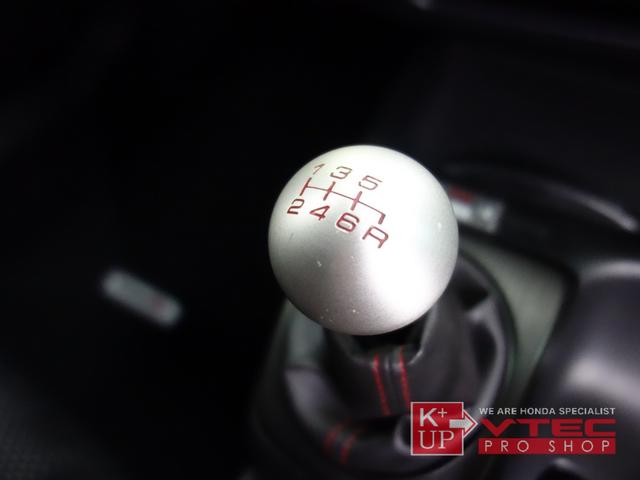 タイプR 後期型 フルノーマル 禁煙車 HDDナビ ETC(12枚目)
