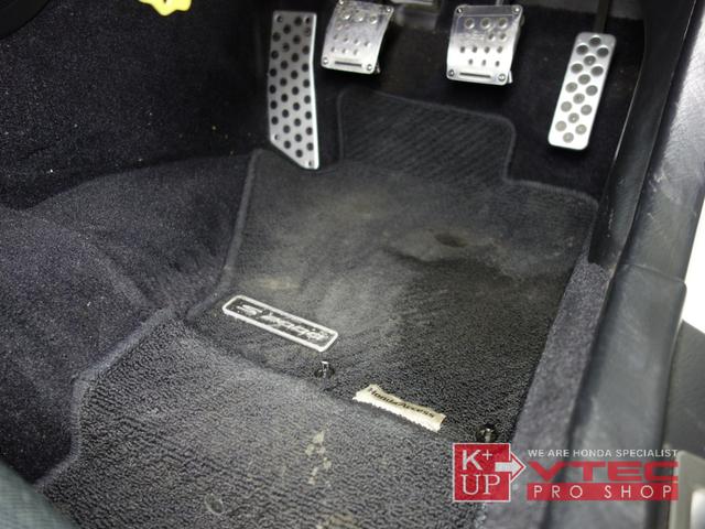 Ｓ２０００ ベースグレード　無限マフラー　ＯＰトランクスポイラー　禁煙車　後ドラレコ　オーリンズ車高調　Ｄｅｆｉ追加メーター　ＣＵＳＣＯ補強パーツ　ＳＰＯＯＮタワーバー　機械式ＬＳＤ　ＡＰ２前期（51枚目）